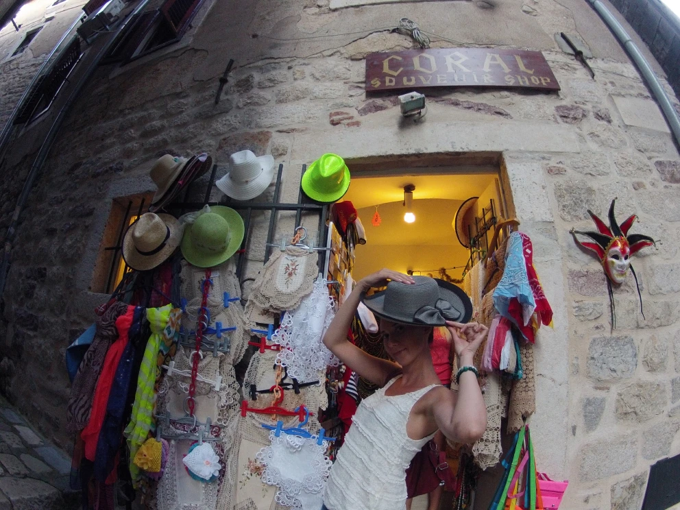 hats in kotor